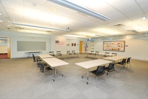 The West Meeting Room is a flexible space for medium and large-sized gatherings.