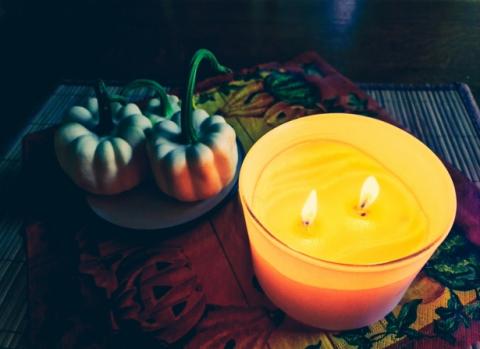 Picture of fall candle and pumpkins