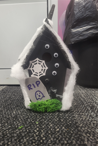 Haunted Birdhouse sample